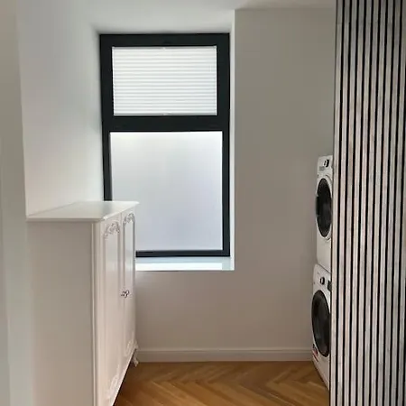 Gemuetliches Und Modernes Apartment 34M² Vienna Exterior photo